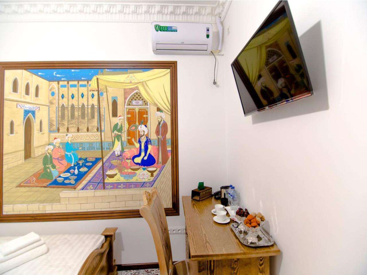 Labi Rud Hotel Premium Bukhara Habitación foto